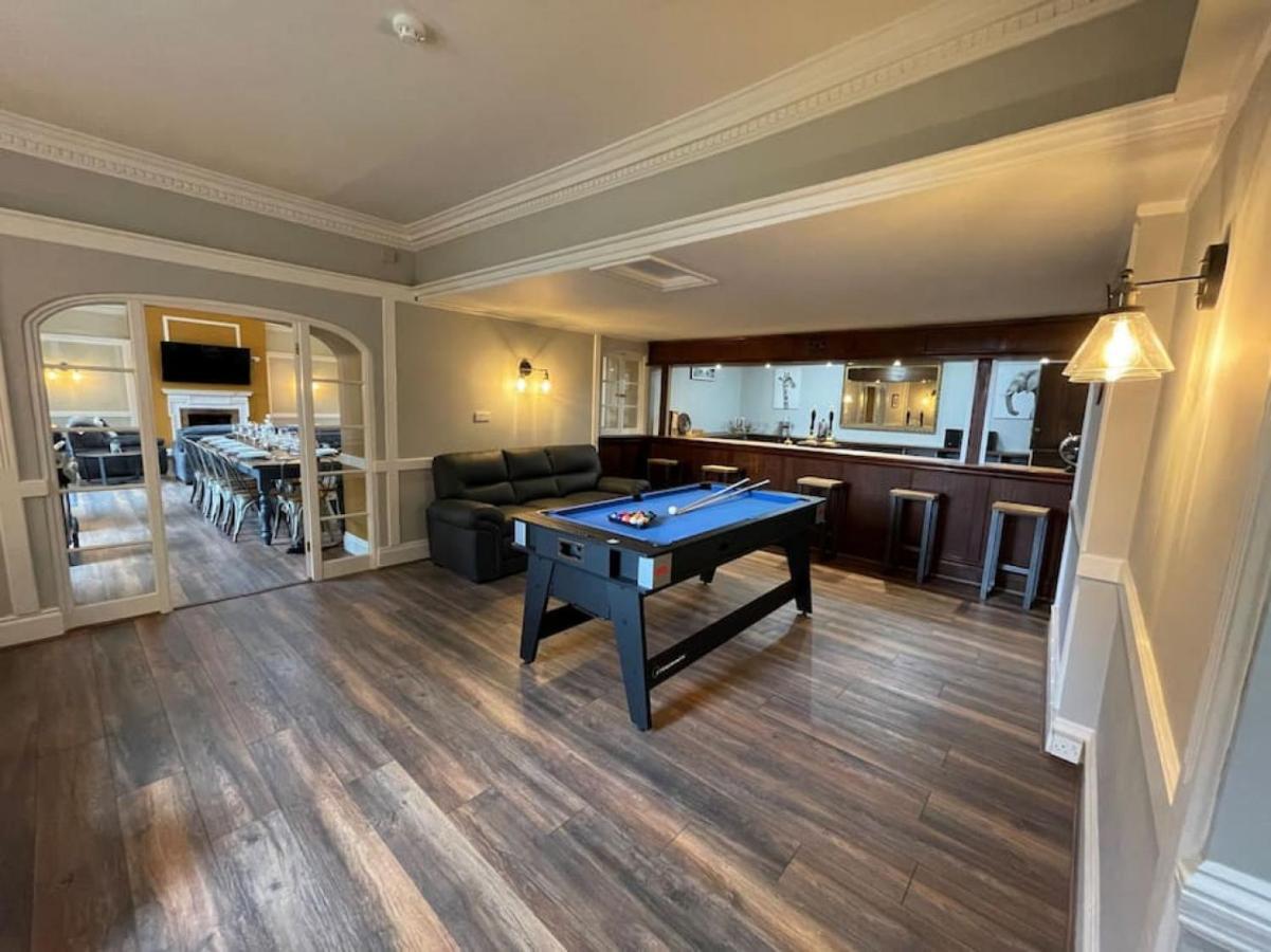 Вилла Lydney House Swaffham Sleeps 22 Экстерьер фото